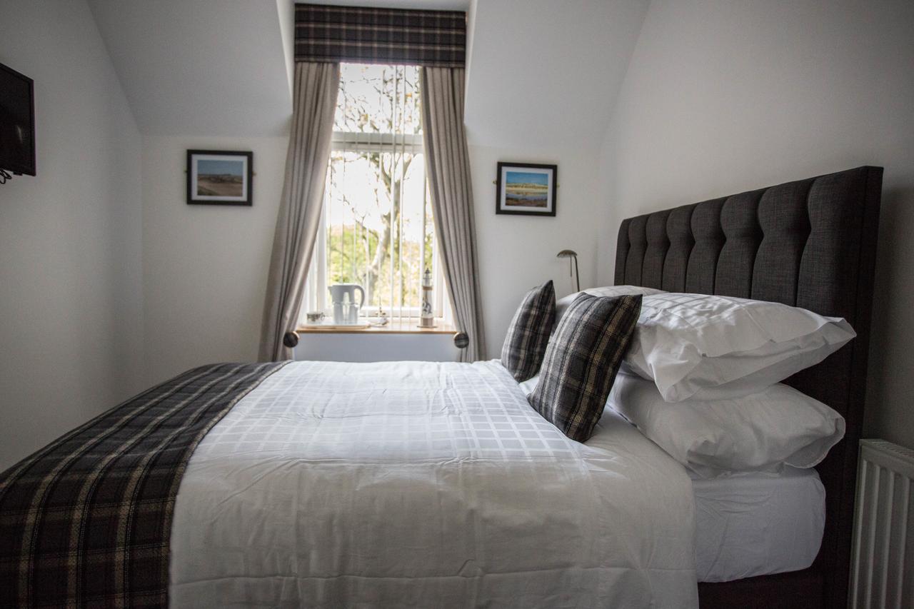 By The Bay Bed & Breakfast Cruden Bay Ngoại thất bức ảnh